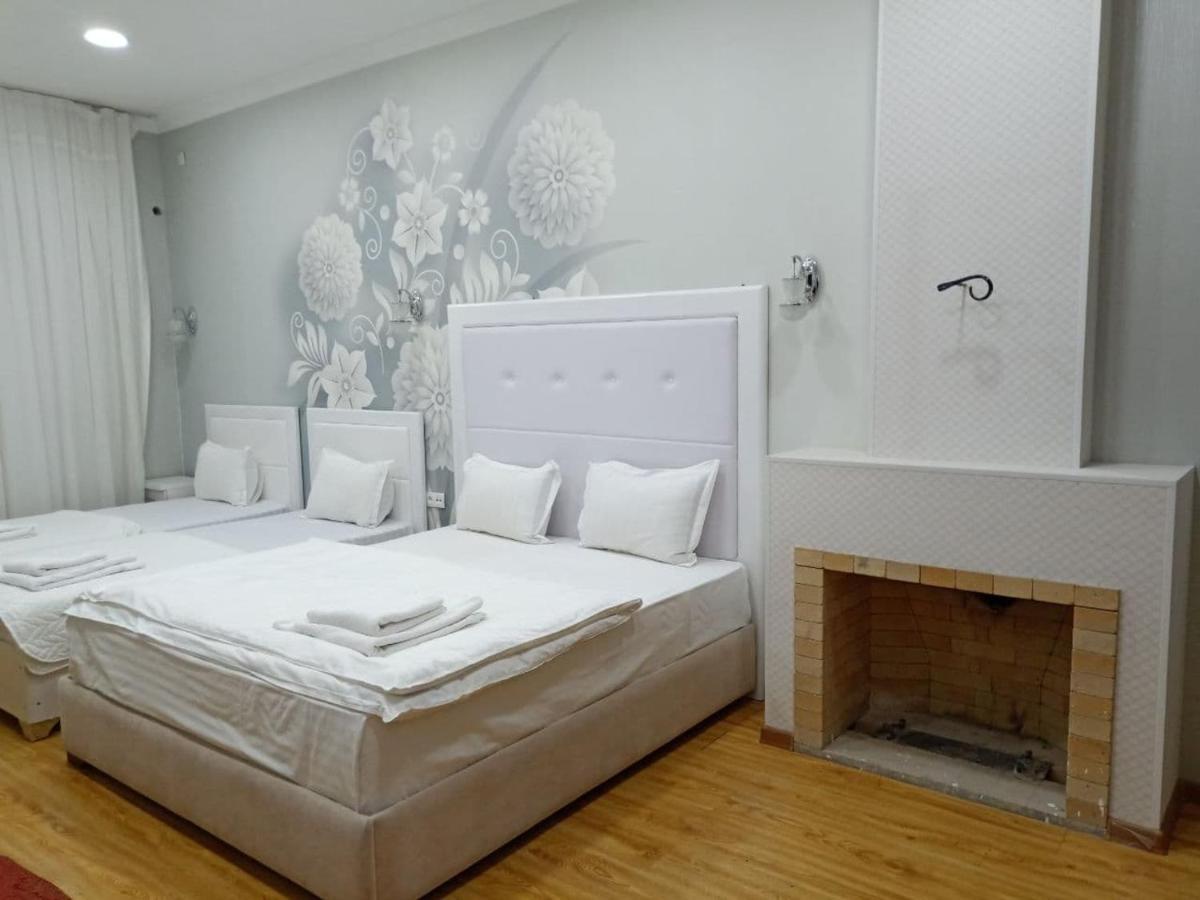 Queens 2 Hotel Tashkent Ngoại thất bức ảnh