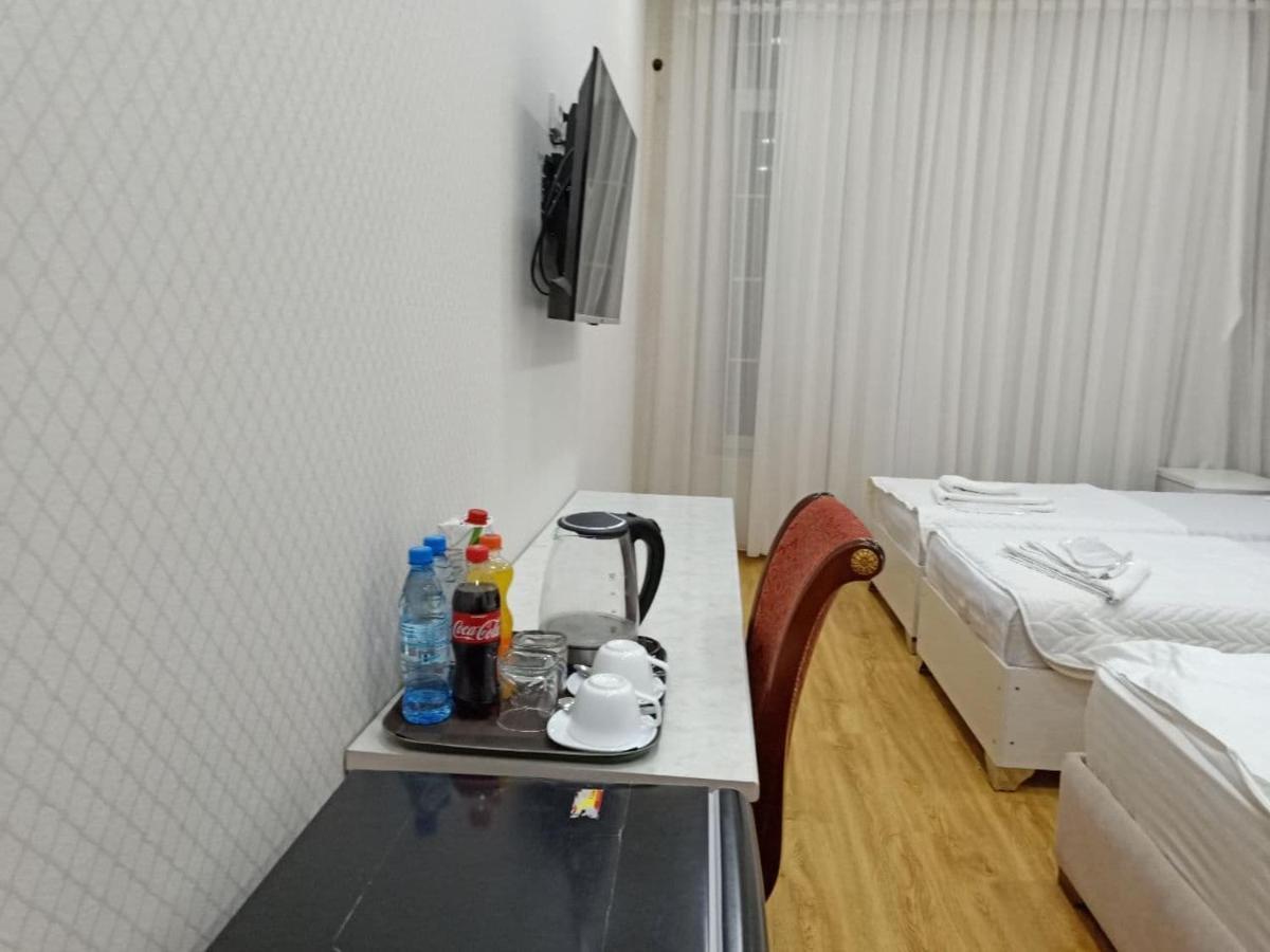 Queens 2 Hotel Tashkent Ngoại thất bức ảnh