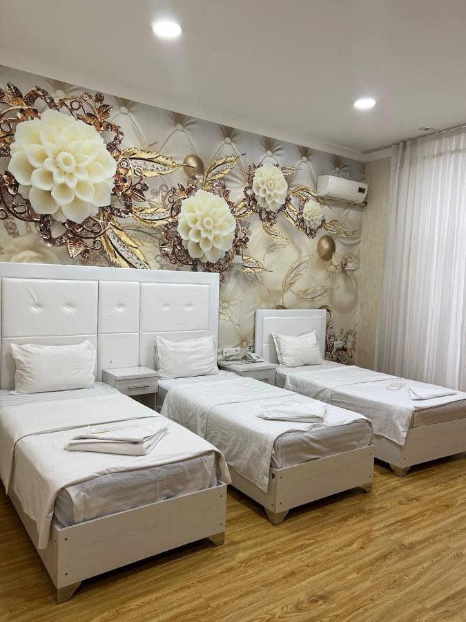 Queens 2 Hotel Tashkent Ngoại thất bức ảnh