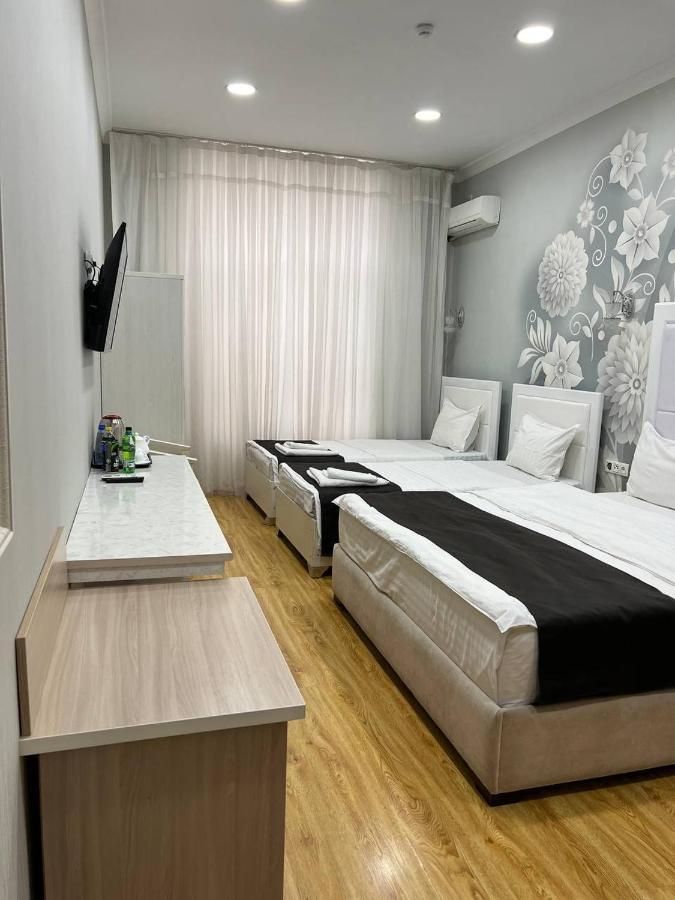 Queens 2 Hotel Tashkent Ngoại thất bức ảnh